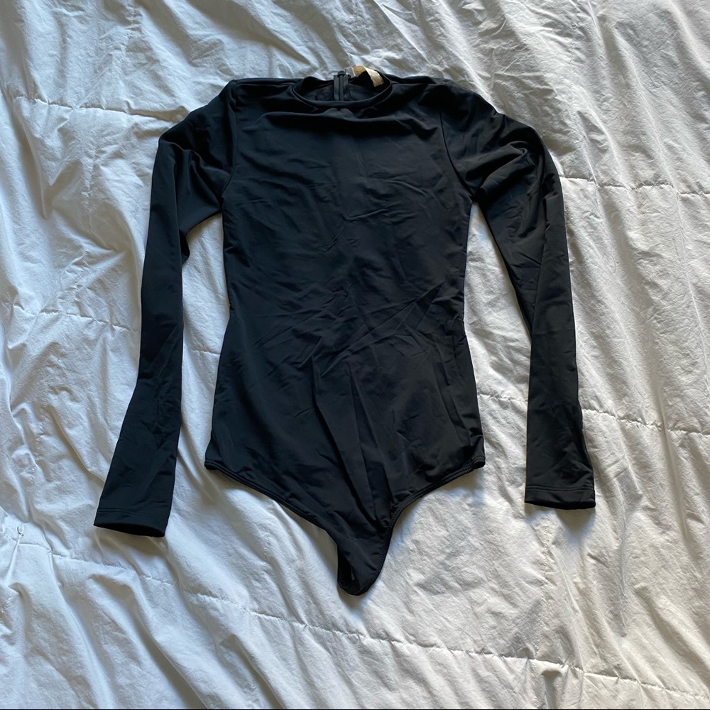 Basal bodysuit shapewear black long sleeve sz m